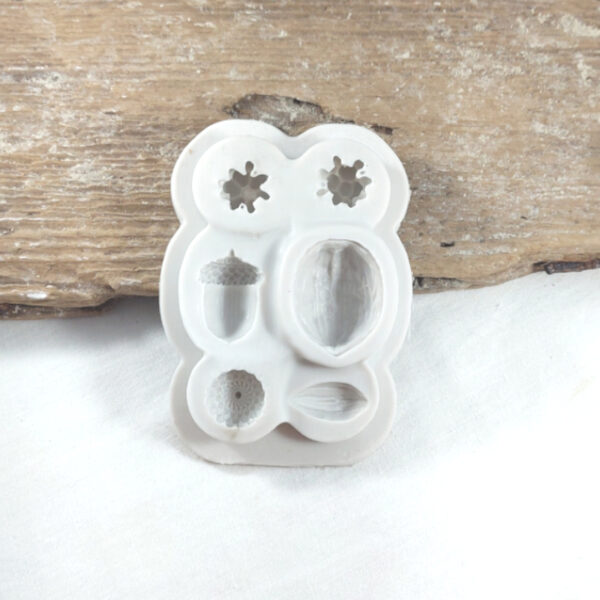 Silikoneform jul agern valnød walnut nød nødder stentøjsler ler form stentøj modeller vesterhavskunst