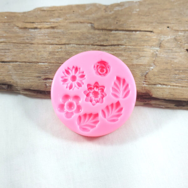 Små Sommerblomster og Blade - Form i silikone til ler (nr. 38)