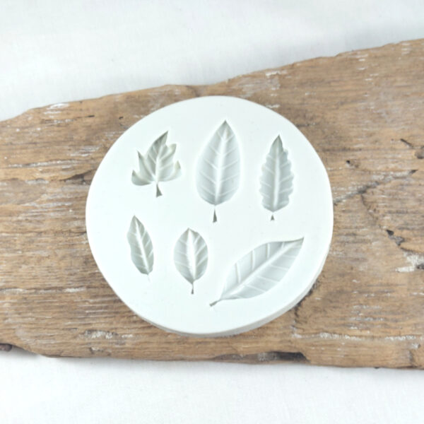 6 Blade - Form i silikone til ler (nr. 37)